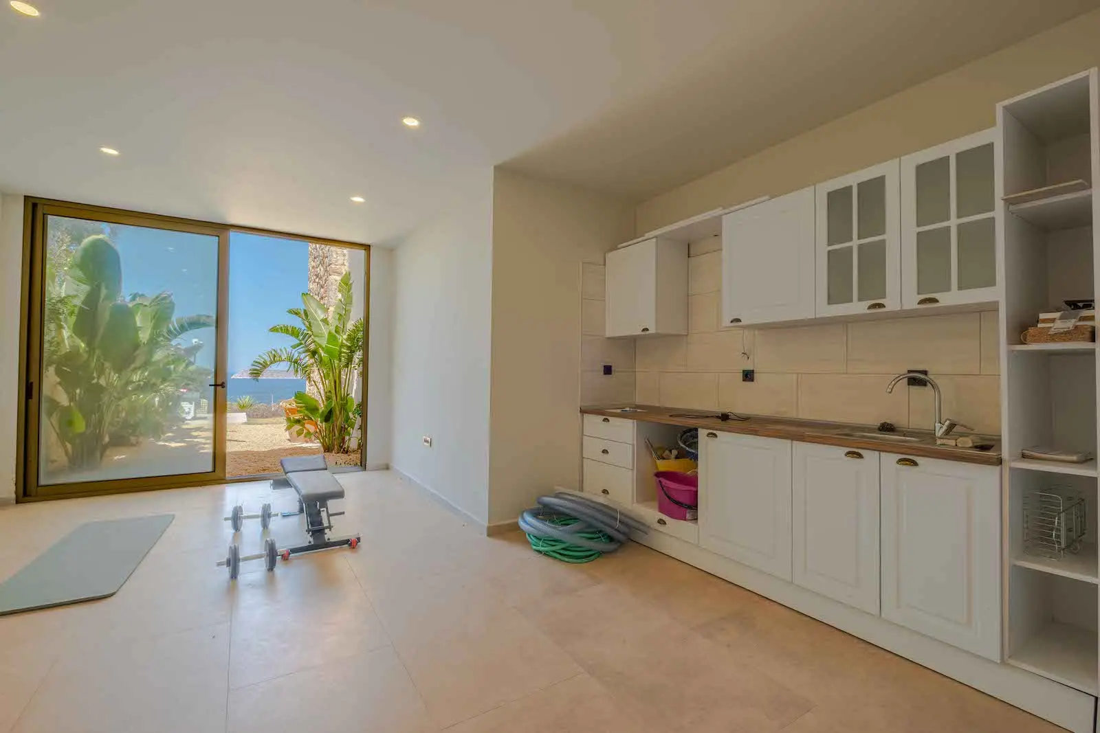 Kitchen area